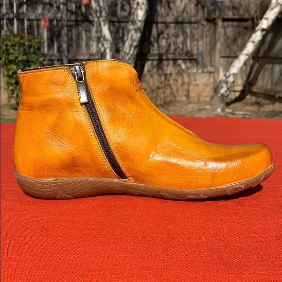 Jafa 156 Bootie Mustard Size 37 NWOB - Picture 4 of 10